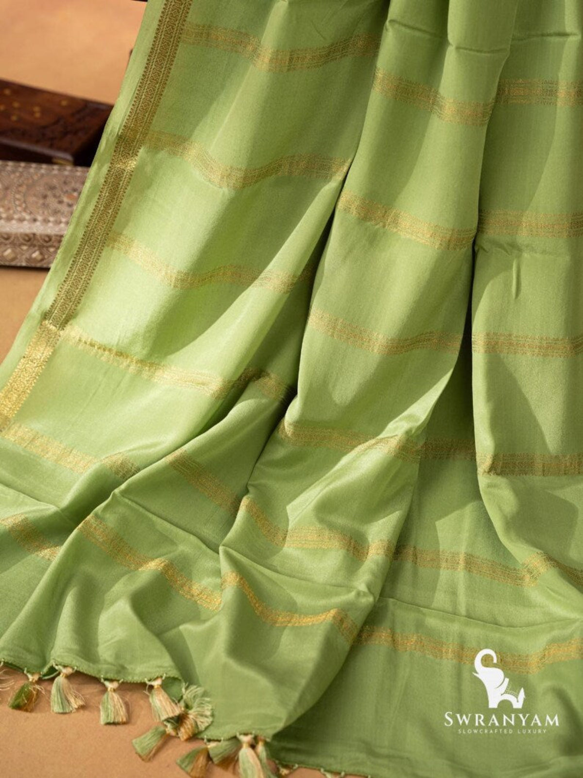 Pure Mysore Crepe Silk Saree Apple Green Border Detail