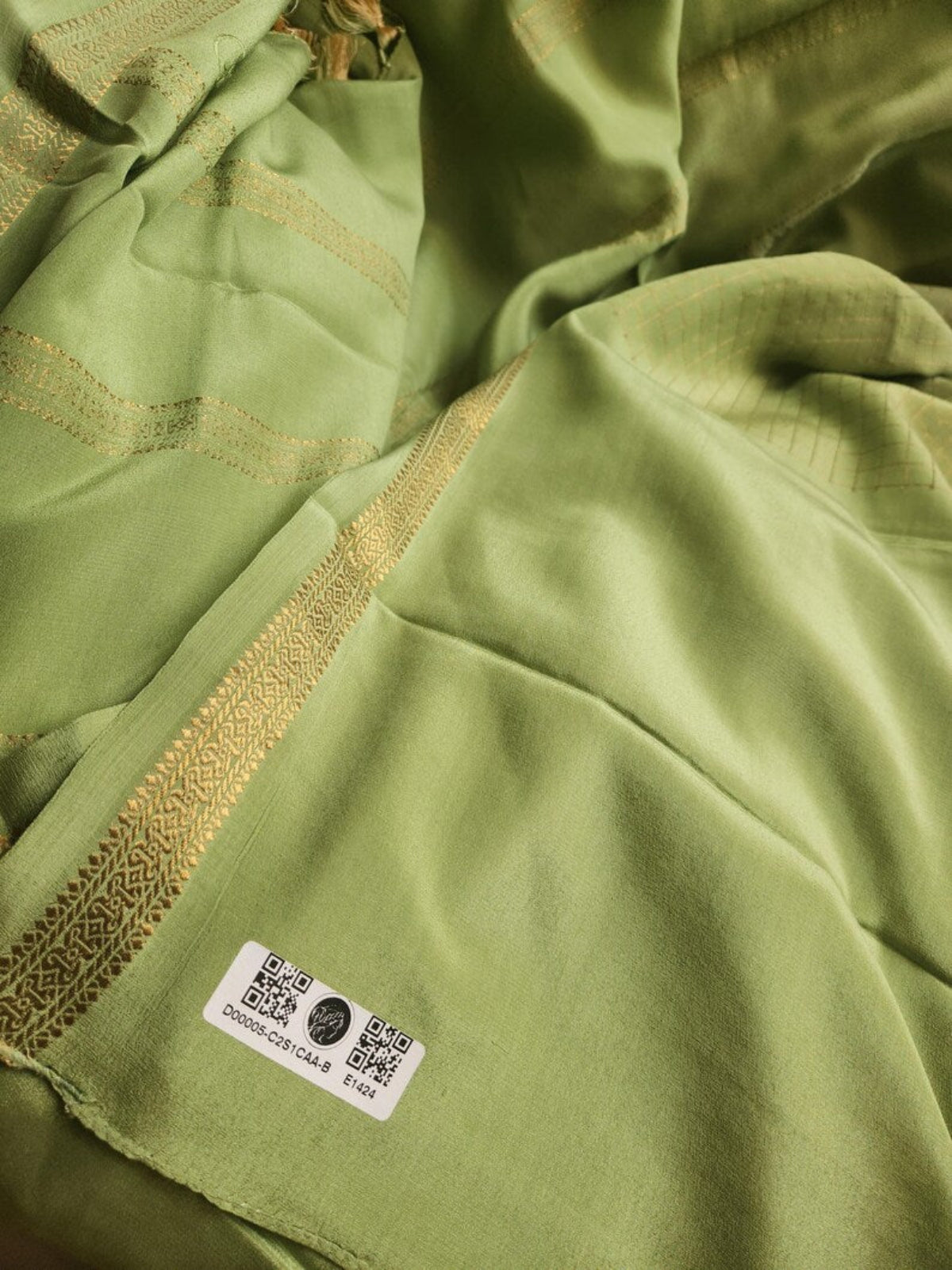 Pure Mysore Silk Saree Fabric Texture Apple Green – 120 GSM