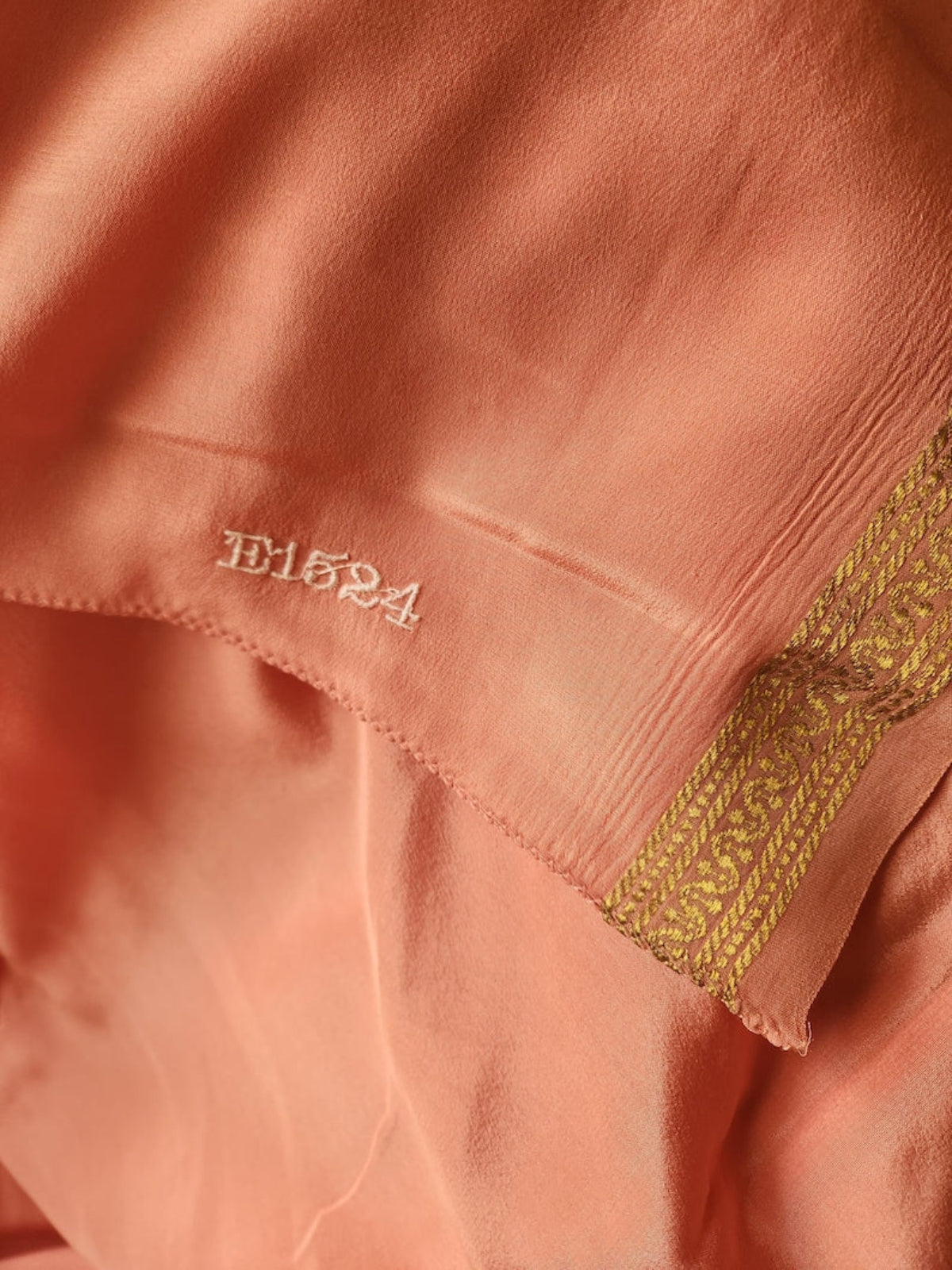Mysore Silk Saree Gold Zari Border Close Up – Peach Pink