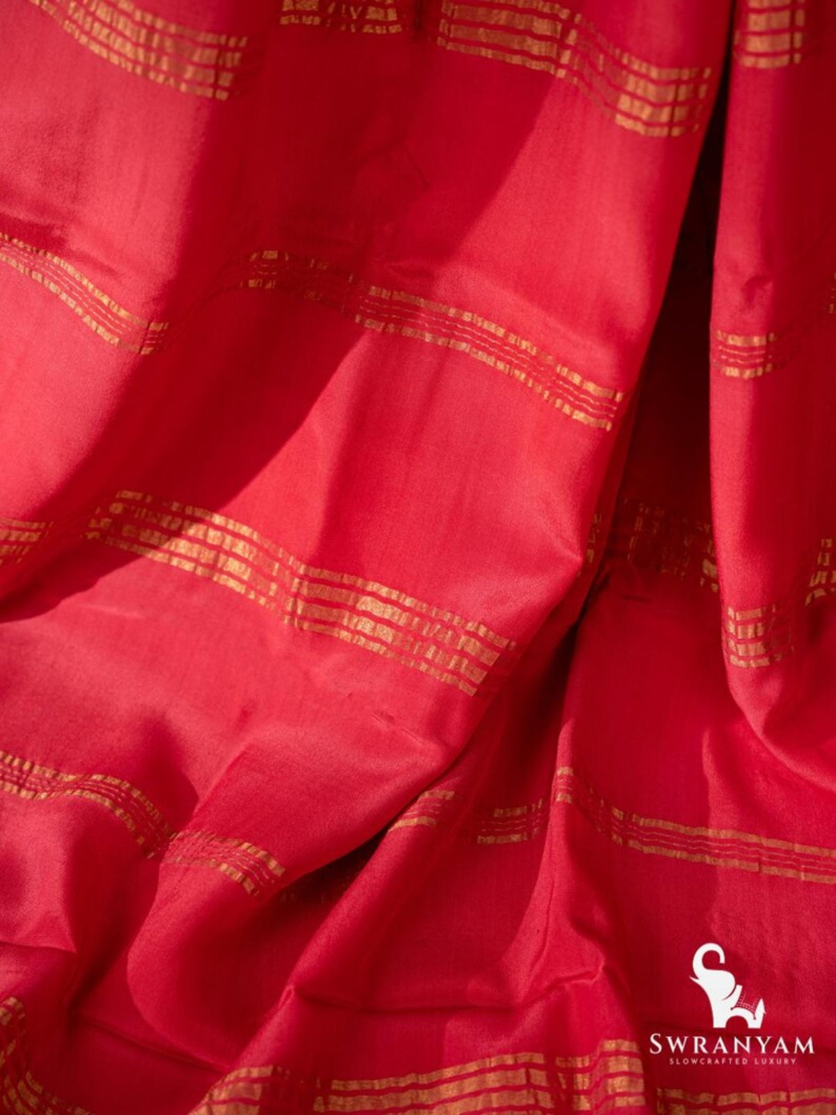 Mysore Silk Saree Gold Zari Border Close Up – Swranyam